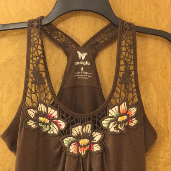 Tank top - Picture 2 of 3